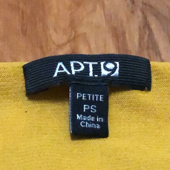 Apt. 9 Colorful Flutter Sleeve Ruffle Peplum Blouse Size Petite Small - Picture 11 of 12